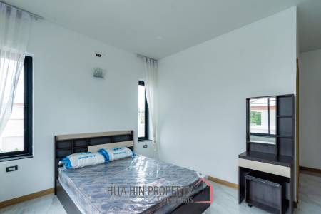 225 sqm Modern Pool Villa with Rooftop Terrace in Hua Hin City