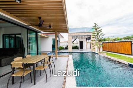 225 sqm Modern Pool Villa with Rooftop Terrace in Hua Hin City