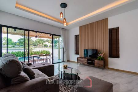 225 sqm Modern Pool Villa with Rooftop Terrace in Hua Hin City