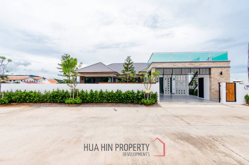 225 sqm Modern Pool Villa with Rooftop Terrace in Hua Hin City