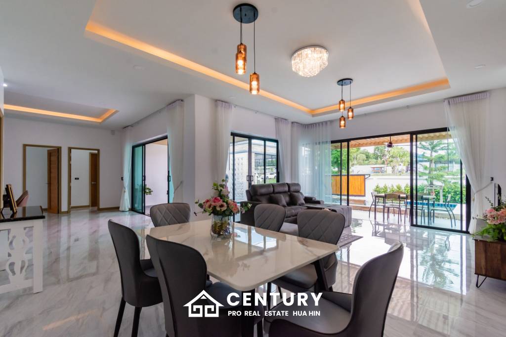 355 metro cuadrado 3 ` 3 Baño Villa de Venta