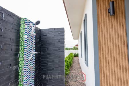 225 sqm Modern Pool Villa with Rooftop Terrace in Hua Hin City