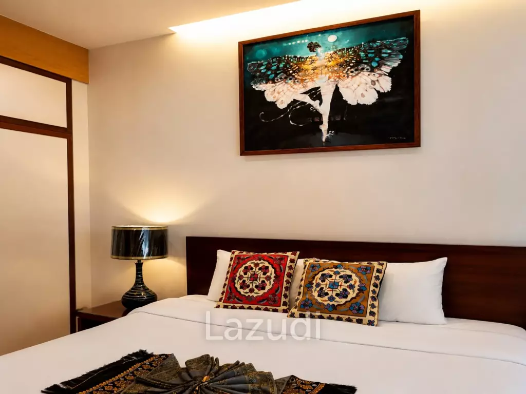 BLUE LAGOON : 2 Bed Pool Access Condo near the beach