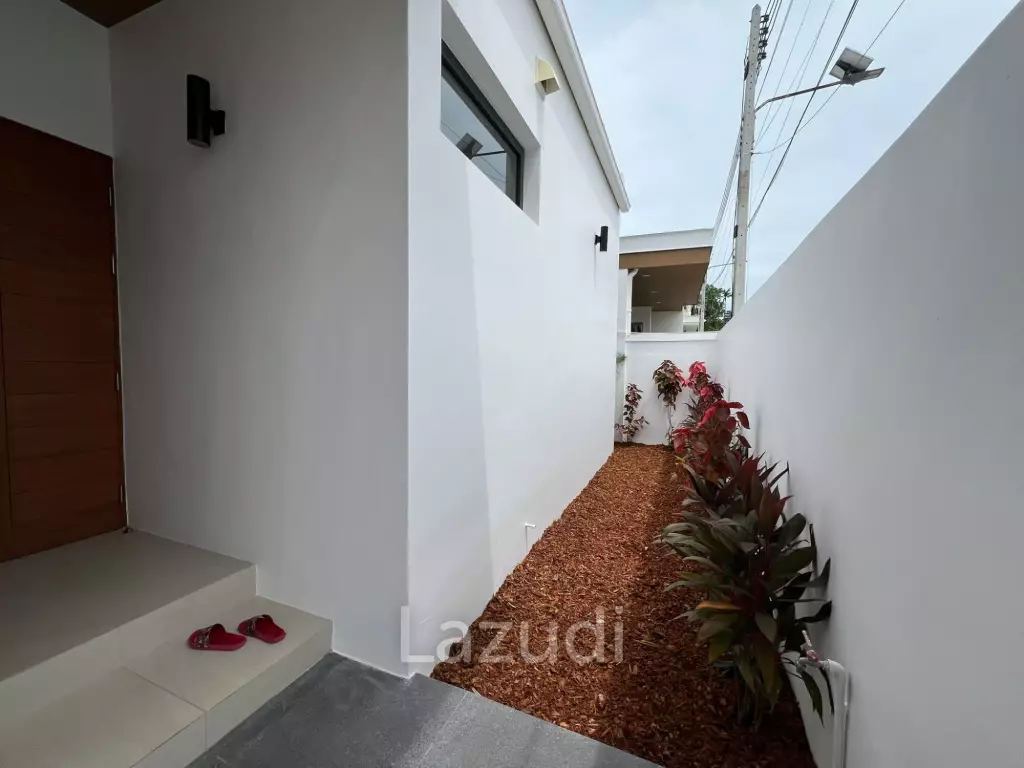 Modern 2-Bedroom Pool Villa Near Fisherman’s Village