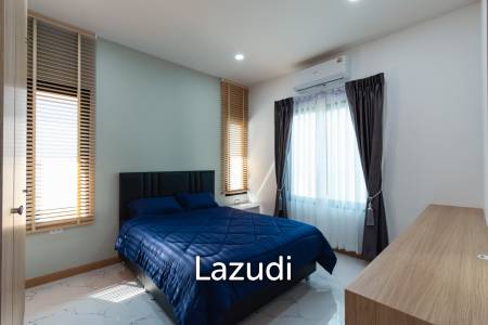 205 sqm modern villa with pool and rooftop terrace in Hua Hin City
