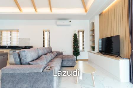 205 sqm modern villa with pool and rooftop terrace in Hua Hin City