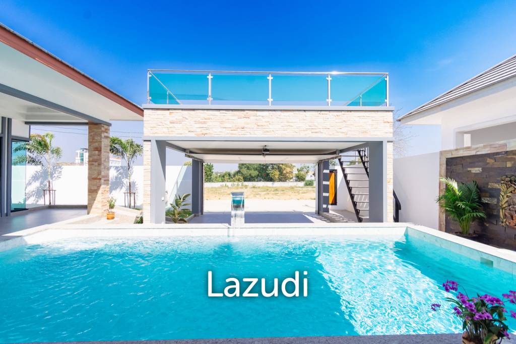 260 sqm modern villa with pool and rooftop terrace in Hua Hin City