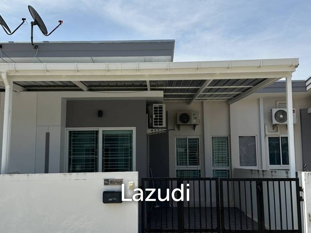 Modern 72 sqm 2-Bed Townhouse in Hin Lek Fai