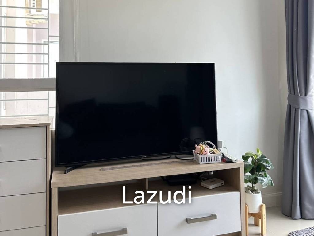 Modern 72 sqm 2-Bed Townhouse in Hin Lek Fai