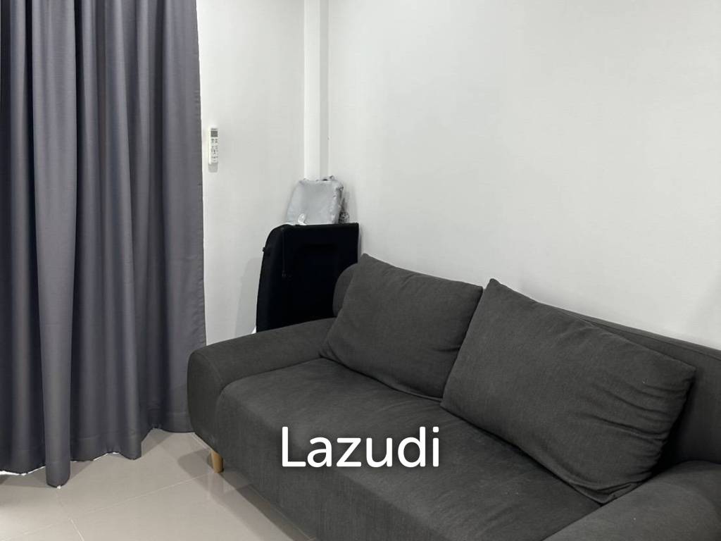 Modern 72 sqm 2-Bed Townhouse in Hin Lek Fai