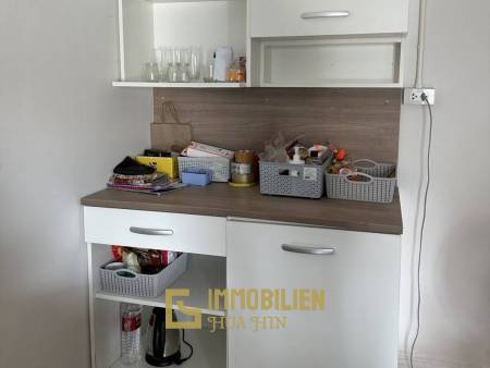 Modern 72 sqm 2-Bed Townhouse in Hin Lek Fai