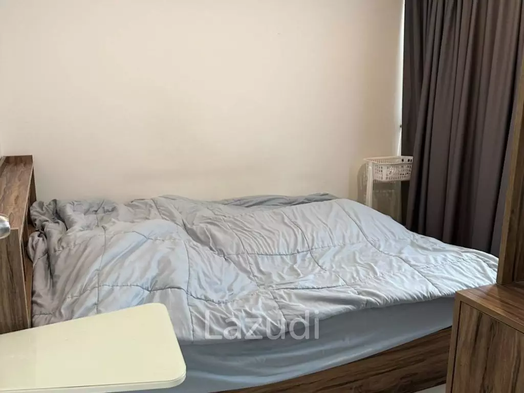 Modern 72 sqm 2-Bed Townhouse in Hin Lek Fai