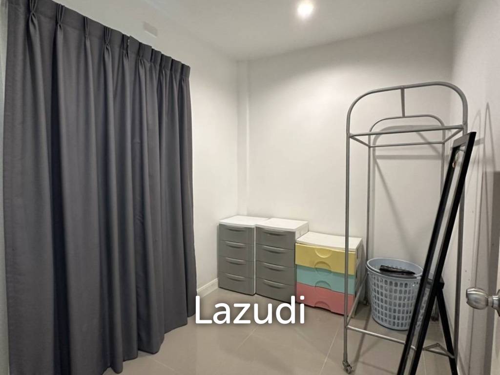 Modern 72 sqm 2-Bed Townhouse in Hin Lek Fai