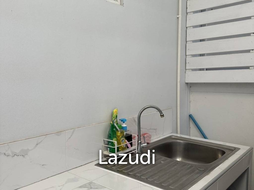 Modern 72 sqm 2-Bed Townhouse in Hin Lek Fai