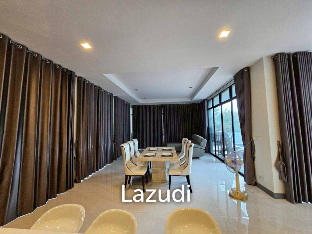 SPRINGFIELD VILLAGE GOLF & SPA : 2 Storey 4 Bed Pool villa