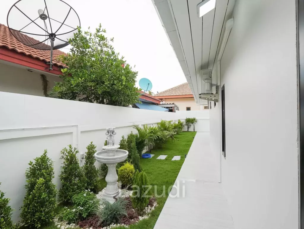 Newly Renovated Pool Villa for Sale Near Mabprachan Lake