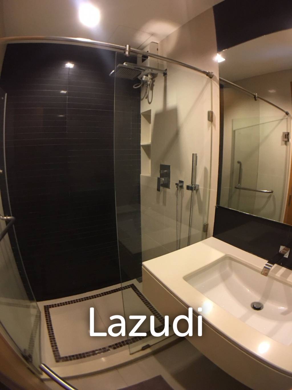 66 sqm 2 Bedroom Condo on High Floor at Rhythm Ratchada Huai Kwang