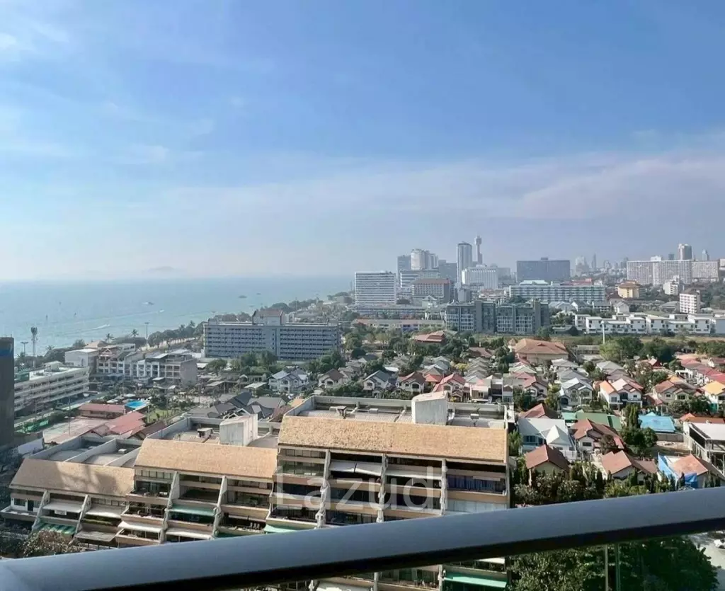 Copacabana Beachfront Condominium for Rent