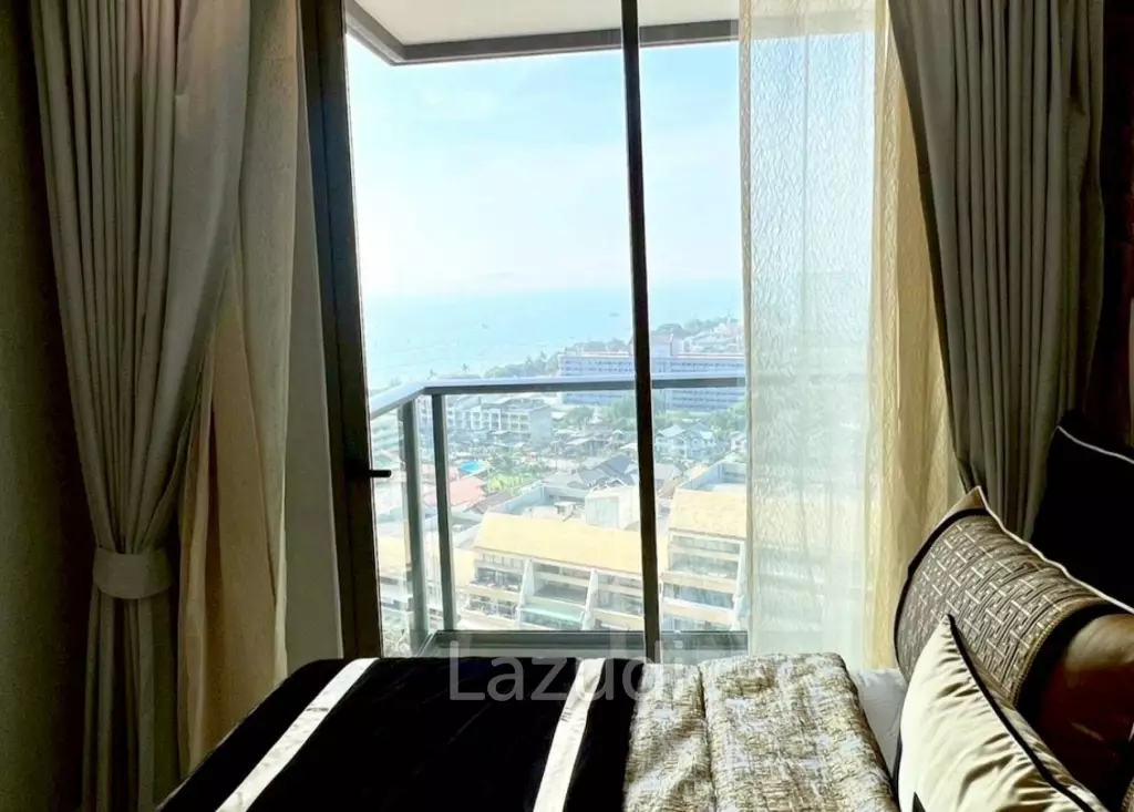 Copacabana Beachfront Condominium for Rent
