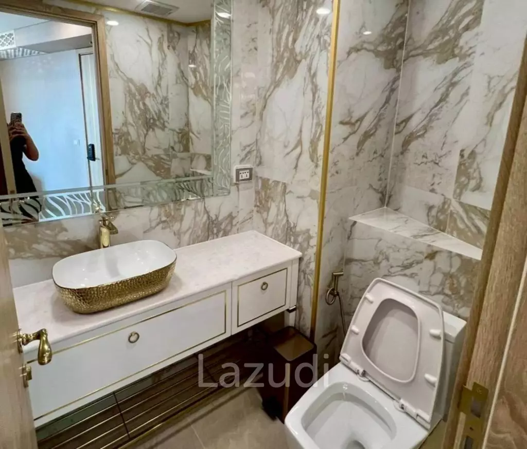 Copacabana Beachfront Condominium for Rent