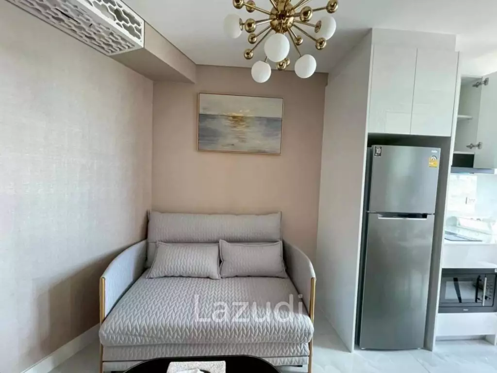 Copacabana Beachfront Condominium for Rent