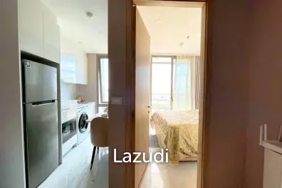 Copacabana Beachfront Condominium for Rent