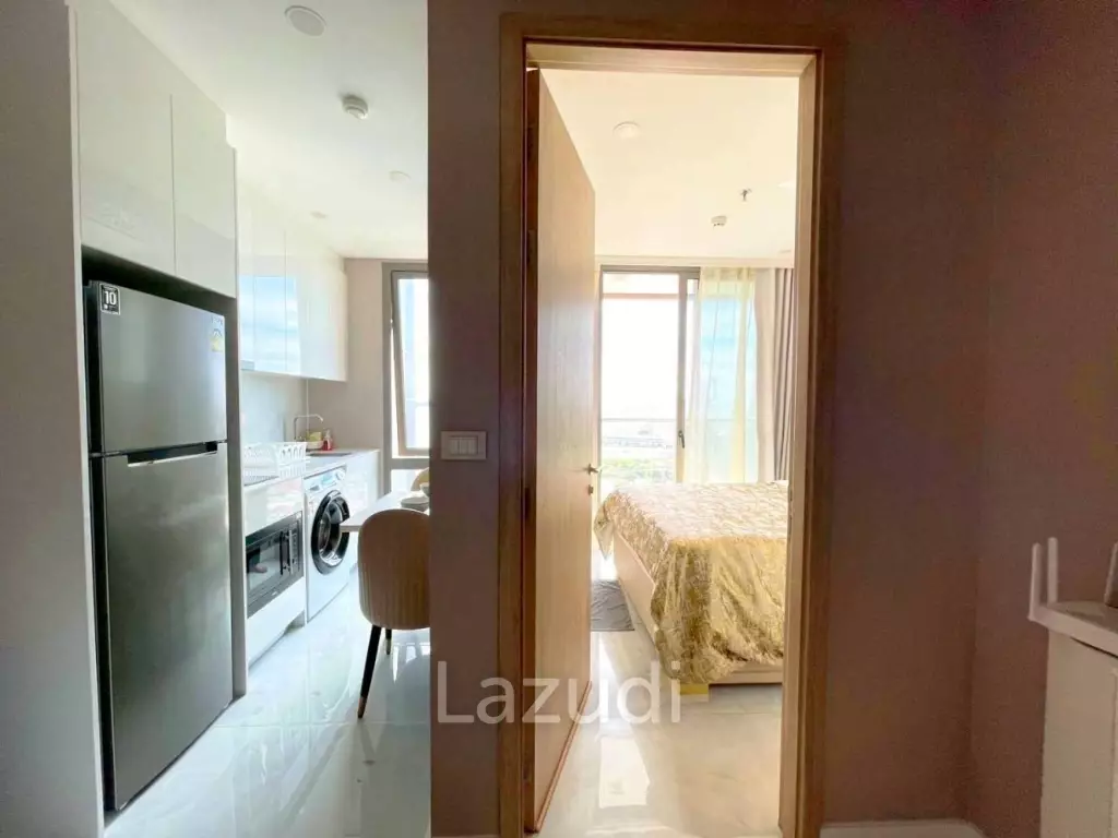 Copacabana Beachfront Condominium for Rent