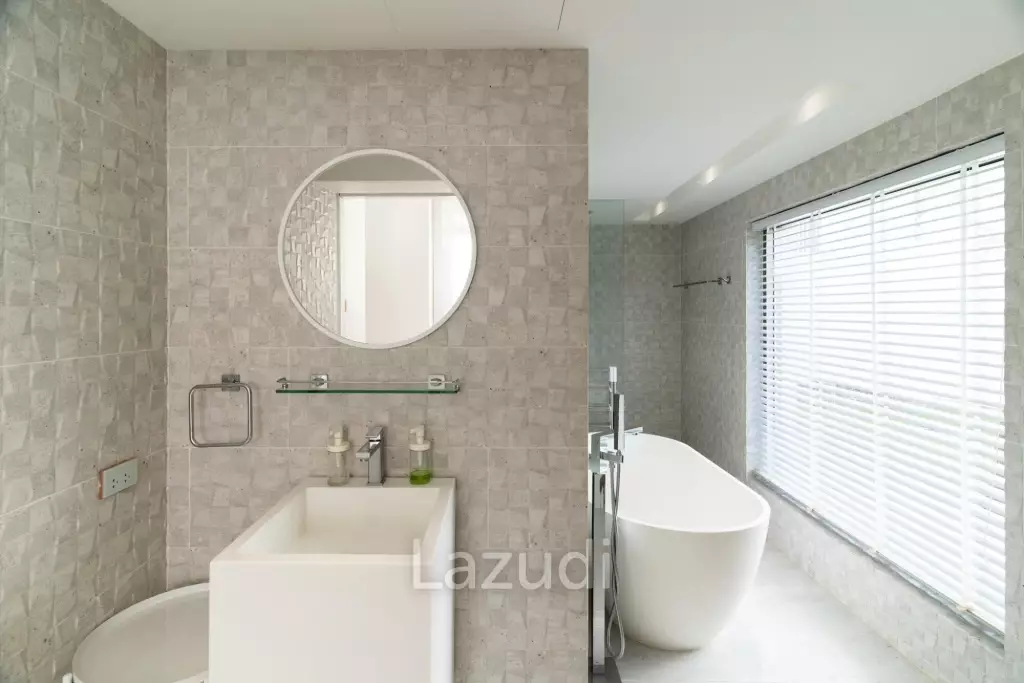 Modern 2-Storey Pool Villa for Sale in Thalang