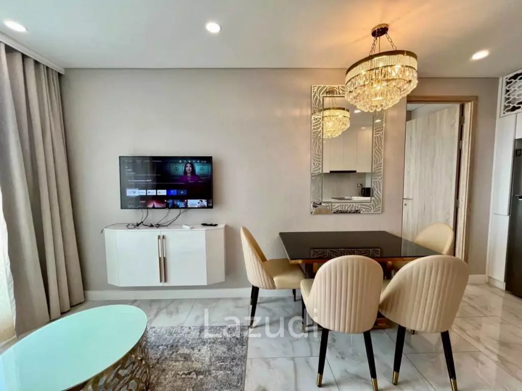 High-Floor Sea View Residence  for Rent Copacabana