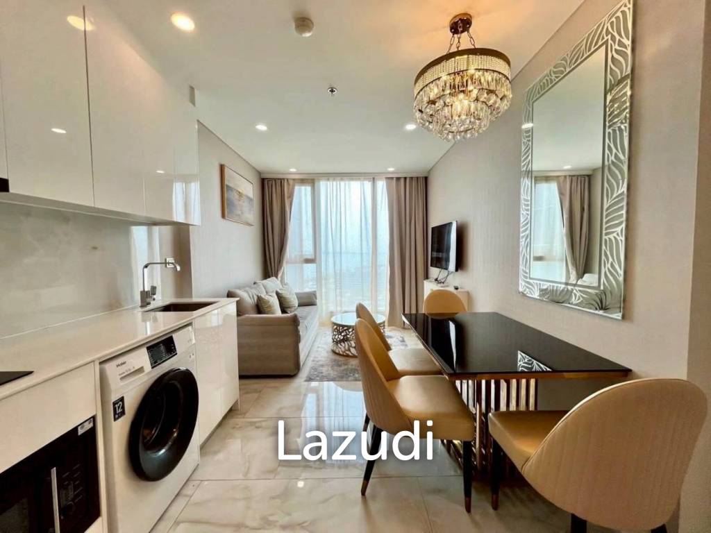 High-Floor Sea View Residence  for Rent Copacabana