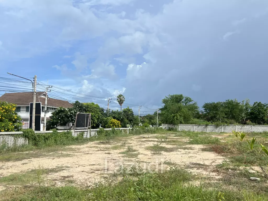 6-2-23.5 Rai in Hua Hin - Just 100m to the Beach