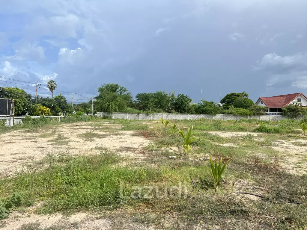 6-2-23.5 Rai in Hua Hin - Just 100m to the Beach