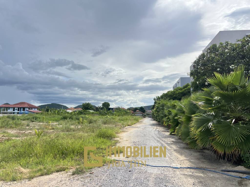 6-2-23.5 Rai in Hua Hin - Just 100m to the Beach