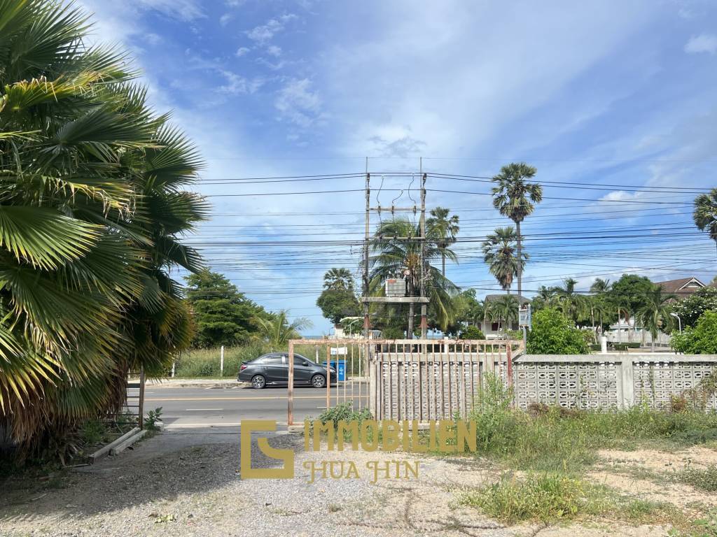 6-2-23.5 Rai in Hua Hin - Just 100m to the Beach