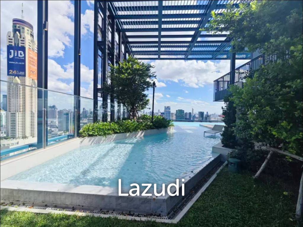 42 sqm modern 1 bedroom condo on 18th floor at XT Phayathai Ratchathewi Bangkok