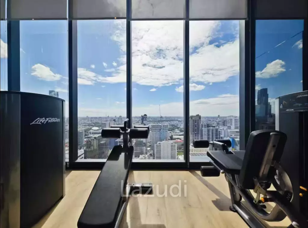 42 sqm modern 1 bedroom condo on 18th floor at XT Phayathai Ratchathewi Bangkok