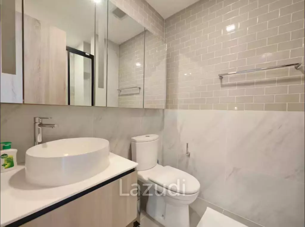 42 sqm modern 1 bedroom condo on 18th floor at XT Phayathai Ratchathewi Bangkok