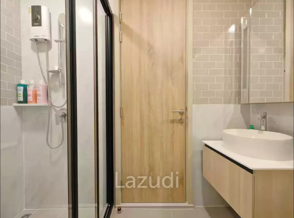 42 sqm modern 1 bedroom condo on 18th floor at XT Phayathai Ratchathewi Bangkok