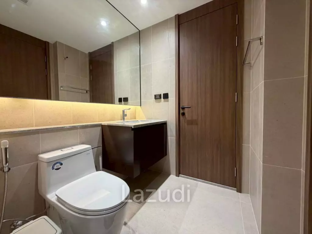 Modern One-Bedroom Panora Esturia Condominium for Rent