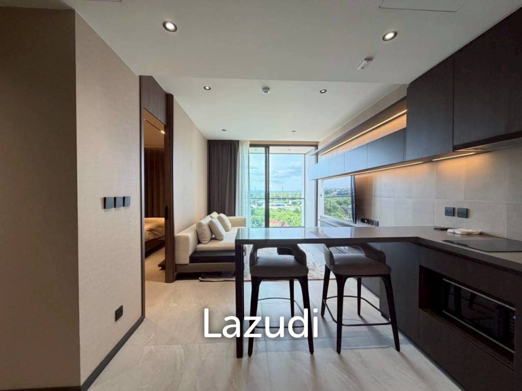 Modern One-Bedroom Panora Esturia Condominium for Rent