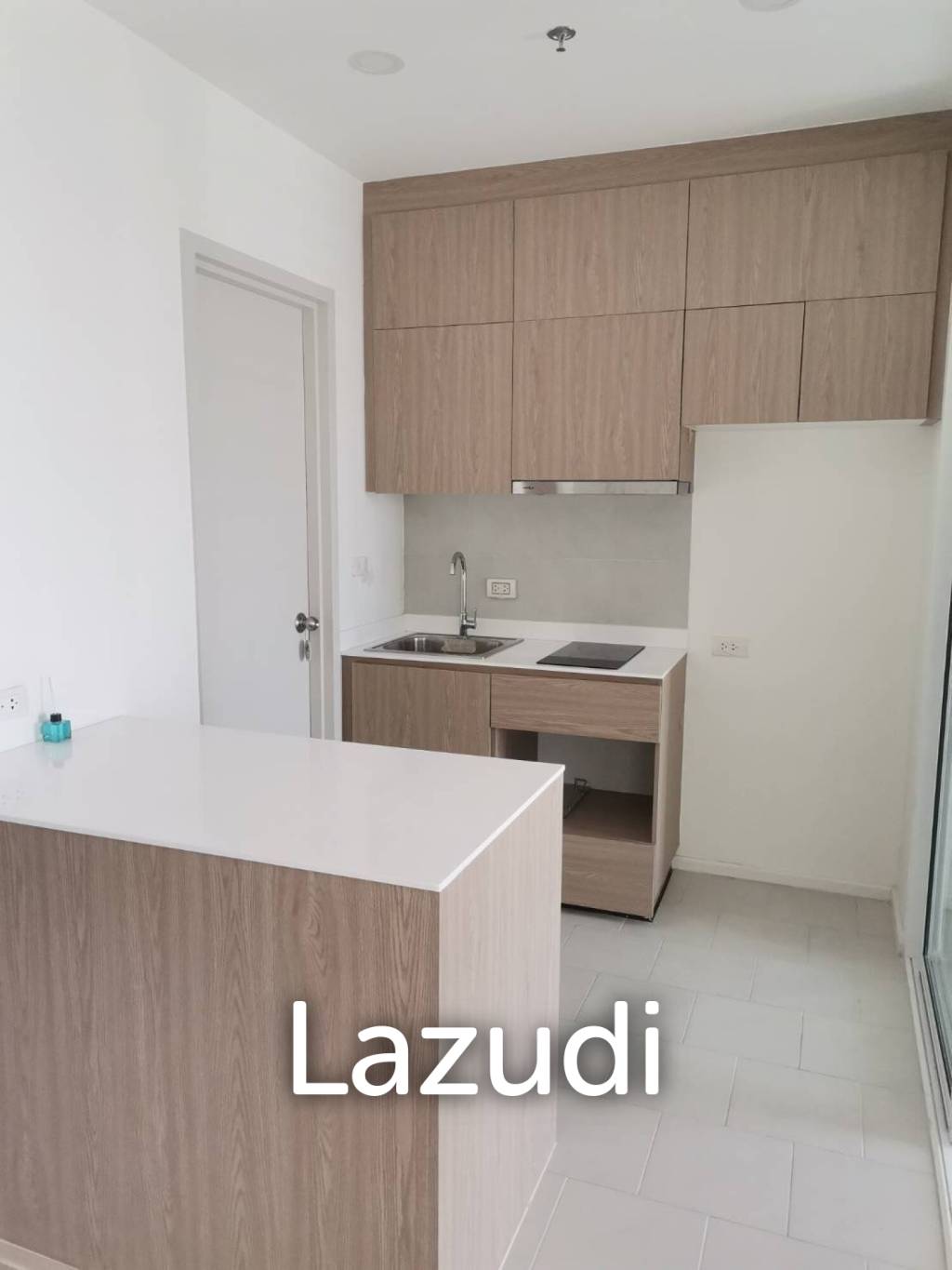 70 sqm modern 2 bed condo at De Lapis Charan 81 Bang Ao Bangkok