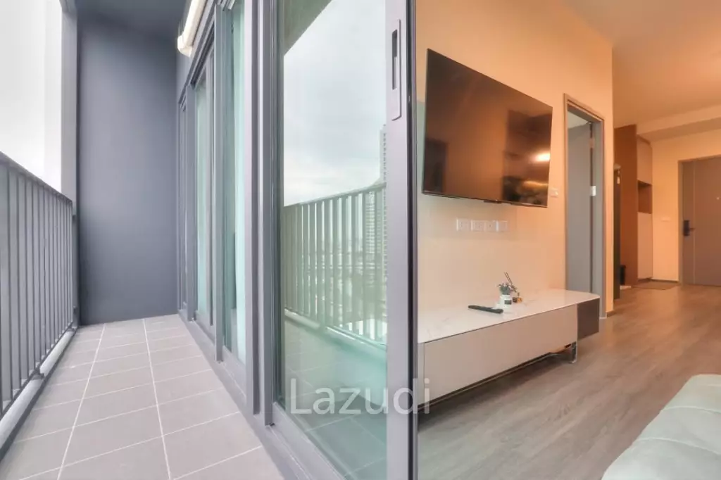 60 sqm high floor 2 bed condo at Ideo Sukhumvit – Rama 4 Phra Khanong