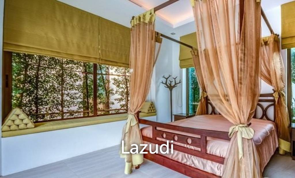 PALM HILLS : Designer Luxury 5 Bed Pool Villa overlooking golf course and Lake