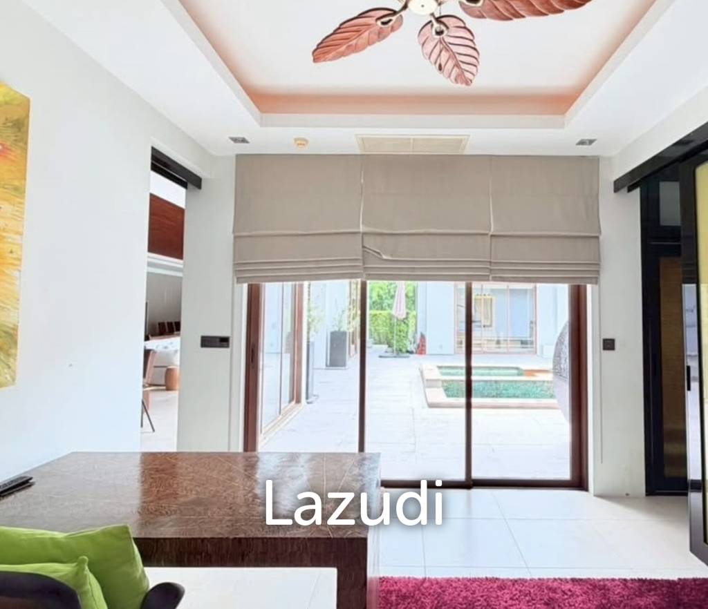 PALM HILLS : Designer Luxury 5 Bed Pool Villa overlooking golf course and Lake