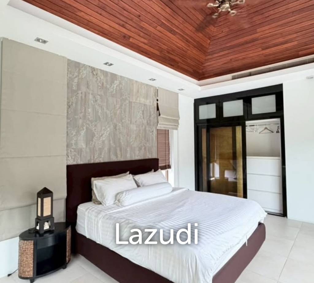 PALM HILLS : Designer Luxury 5 Bed Pool Villa overlooking golf course and Lake