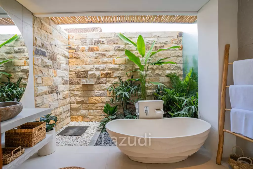 Modern 4 Bedroom Leasehold Villa for sale close to Canggu