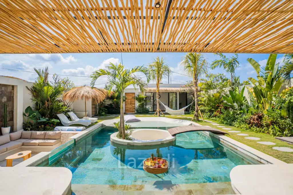 Modern 4 Bedroom Leasehold Villa for sale close to Canggu