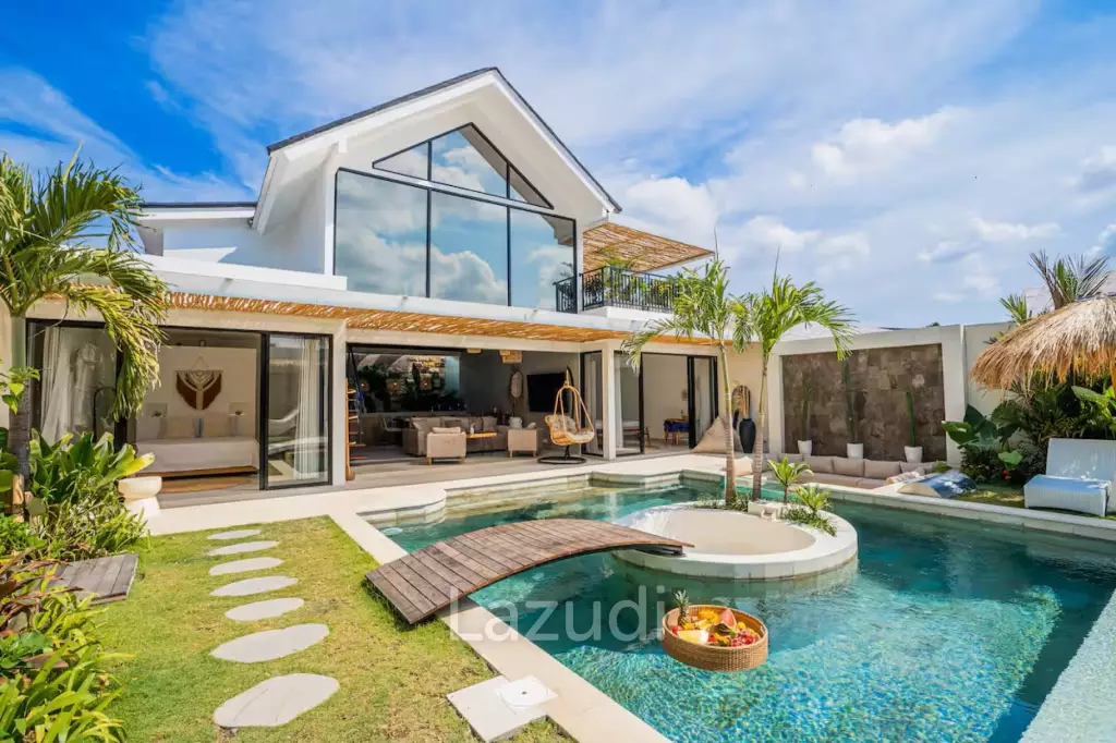 Modern 4 Bedroom Leasehold Villa for sale close to Canggu