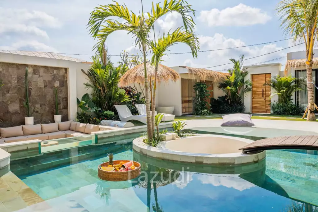 Modern 4 Bedroom Leasehold Villa for sale close to Canggu