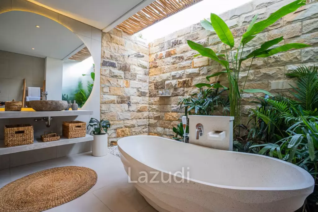 Modern 4 Bedroom Leasehold Villa for sale close to Canggu